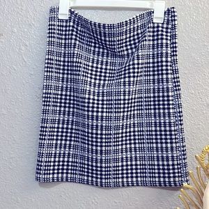 Mid skirt for summer can be dressed up or down